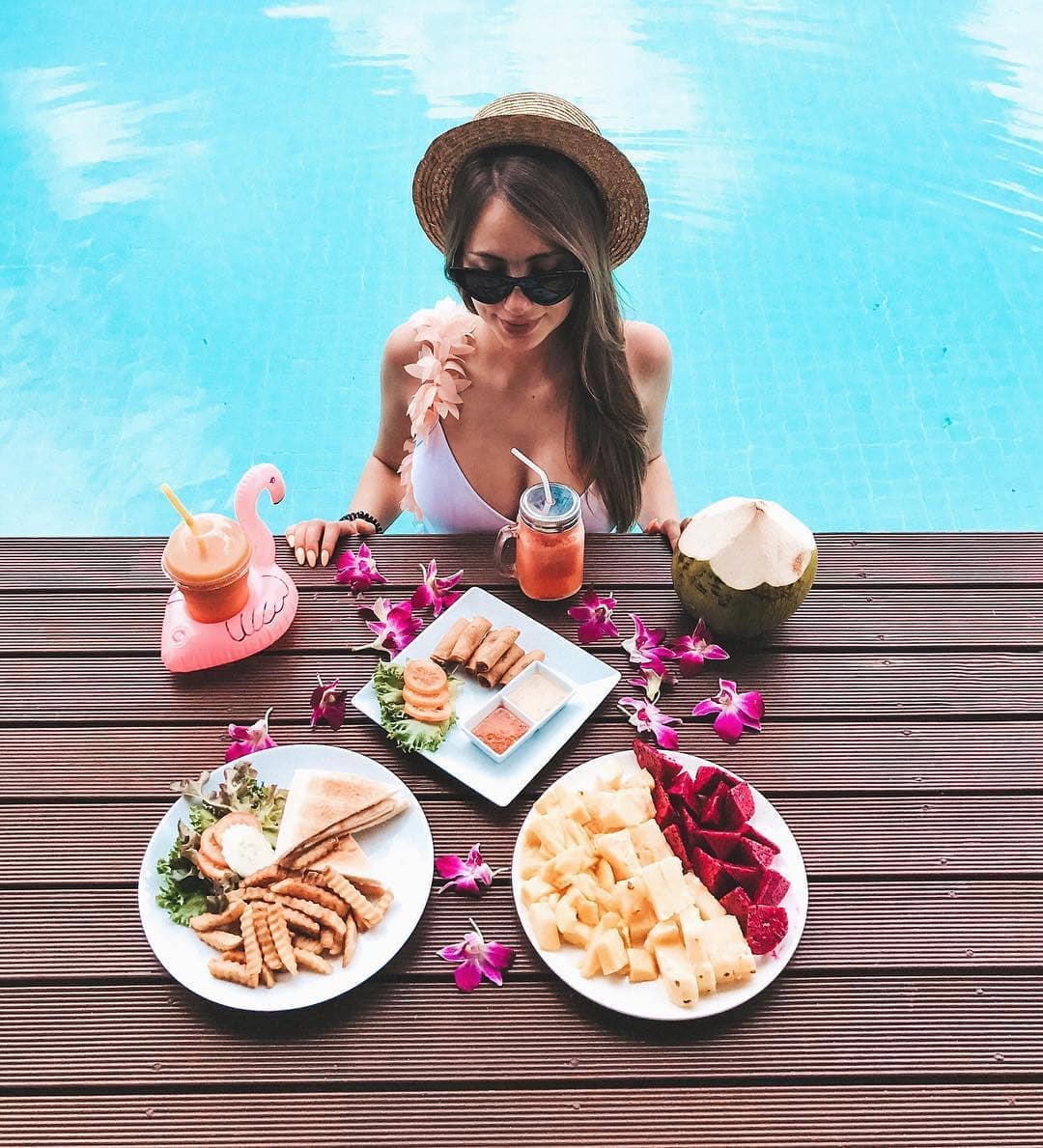 Luxury Lifestyle at Phuket Pool Villas - Tantawan Resort & Spa