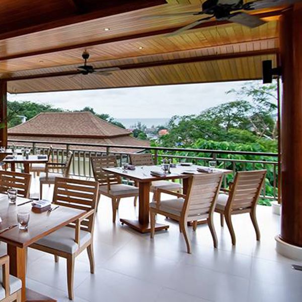 Sea View Restaurant Phuket - Villa Tantawan Resort