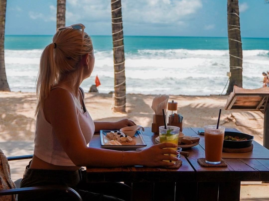 Beach Breakfast Menu 008g